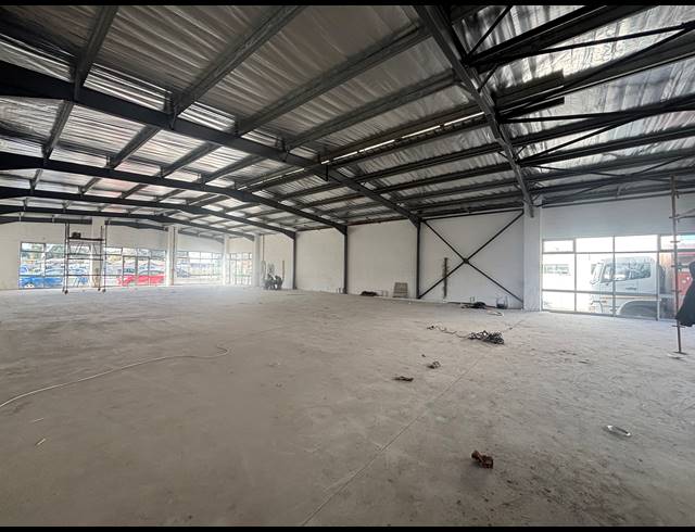 450M² RETAIL TO LET IN DE KUILEN
